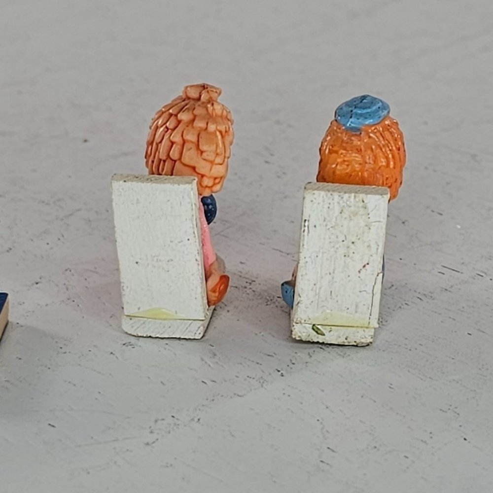 Vintage Dollhouse Miniature Raggedy Ann Andy Bookends Books - Picture 5 of 6